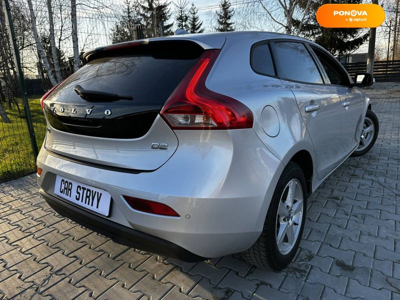 Volvo V40, 2013, Дизель, 1.6 л., 244 тис. км, Хетчбек, Сірий, Стрий 19720 фото