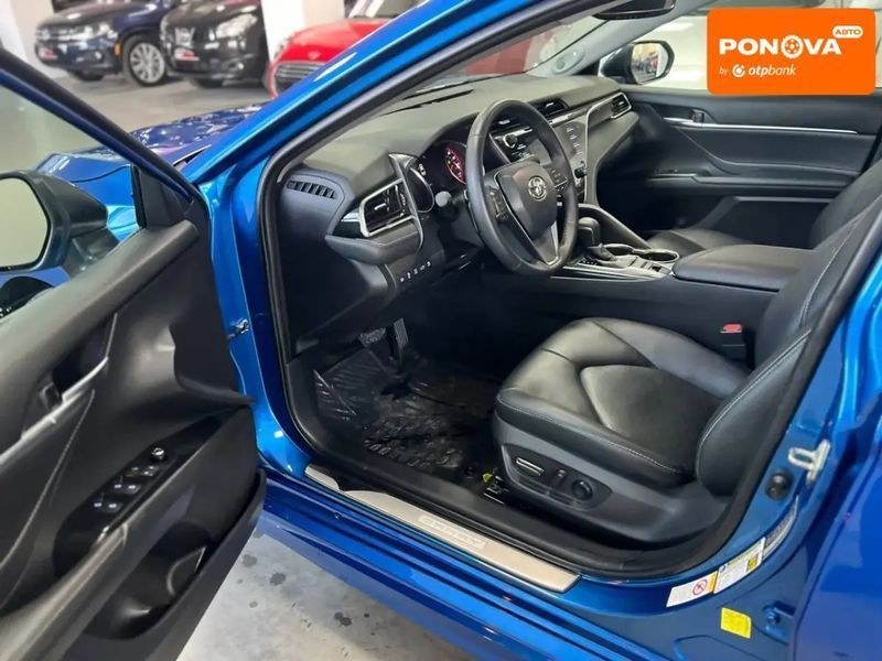 Toyota Camry, 2018 р., Бензин, 16 тис. км, Седан, Синій, Полтава AT-10397633 фото