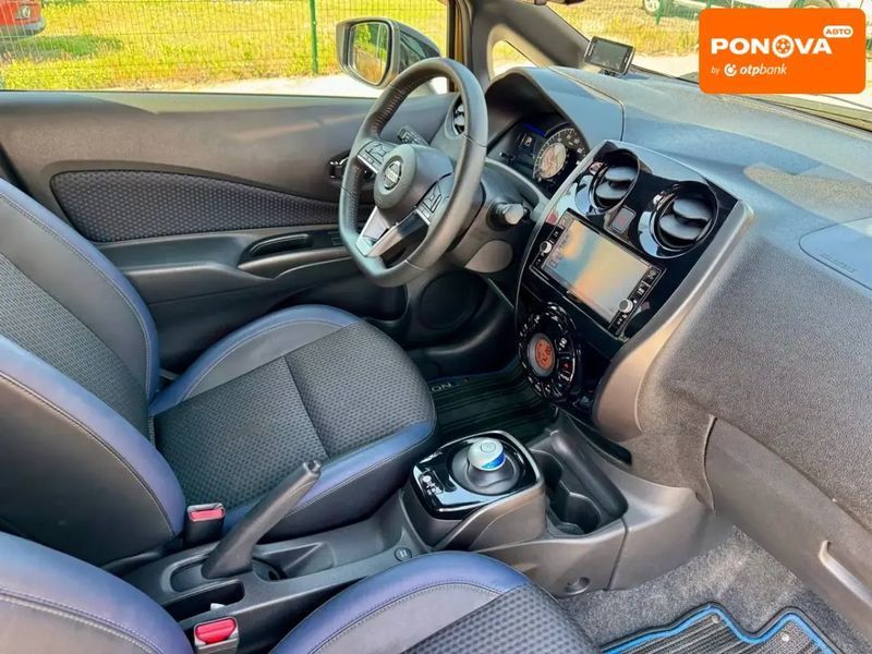 Nissan Note, 2018 р., Гібрид (HEV), 68 тис. км, Хетчбек, Жовтий, Київ AT-10417874 фото