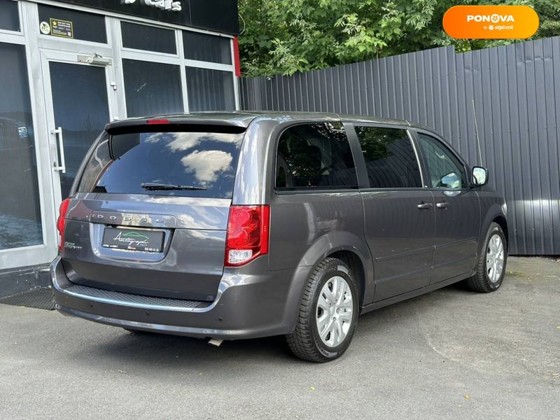 Dodge Grand Caravan, 2017, Бензин, 3.61 л., 158 тис. км, Мінівен, Сірий, Київ 100114 фото