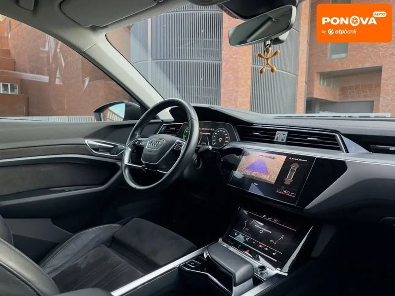 Audi e-tron, 2020 р., Електро, 56 тис. км, Позашляховик / Кросовер, Сірий, Дніпро (Дніпропетровськ) AT-10416110 фото