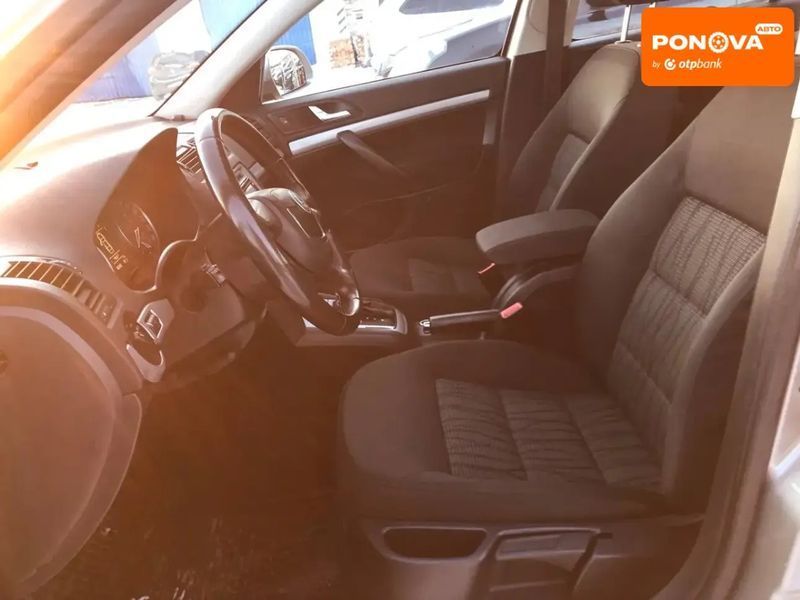 Skoda Octavia, 2010 р., Бензин, 198 тис. км, Ліфтбек, Бежевий, Полтава AT-10408630 фото