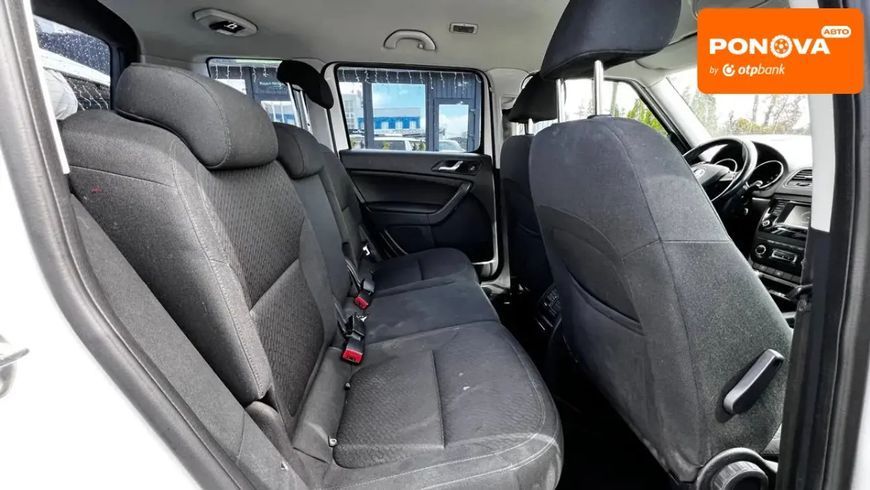 Skoda Yeti, 2015 г., Бензин, 300 тыс. км, Внедорожник / Кроссовер, Белый, Киев AT-10415805 фото