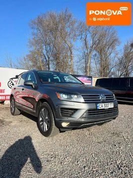 Volkswagen Touareg, 2015 р., Дизель, 227 тис. км, Позашляховик / Кросовер, Сірий, Черкаси AT-10411888 фото