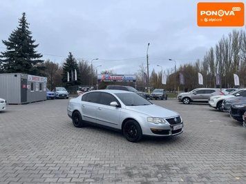 Volkswagen Passat, 2005 г., Бензин, 236 тыс. км, Седан, Серый, Кривой Рог AT-10404416 фото