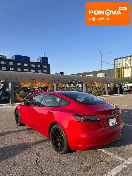 Tesla Model 3, 2022 г., Електро, 131 тыс. км, Седан, Красный, Киев AT-10404802 фото