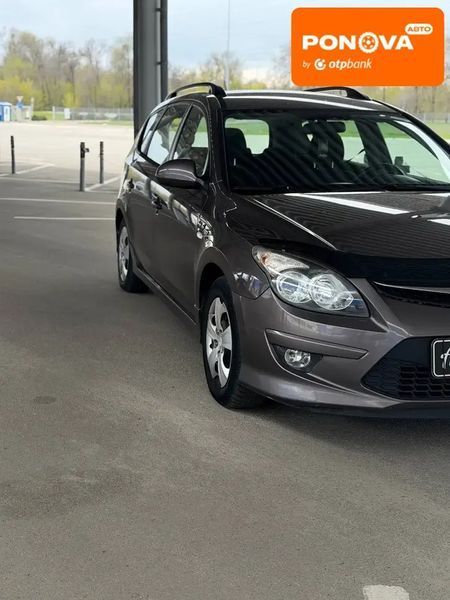Hyundai i30, 2011 р., Дизель, 223 тис. км, Універсал, Сірий, Запоріжжя AT-10414803 фото