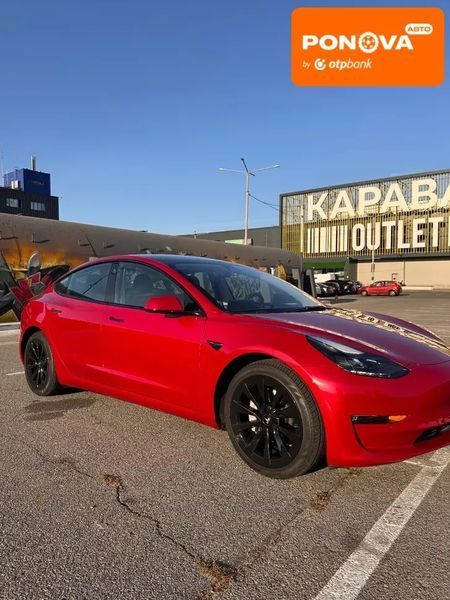 Tesla Model 3, 2022 г., Електро, 131 тыс. км, Седан, Красный, Киев AT-10404802 фото