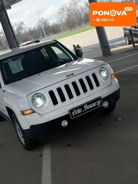Jeep Patriot, 2014 р., Газ пропан-бутан / Бензин, 135 тис. км, Позашляховик / Кросовер, Білий, Запоріжжя AT-10409878 фото