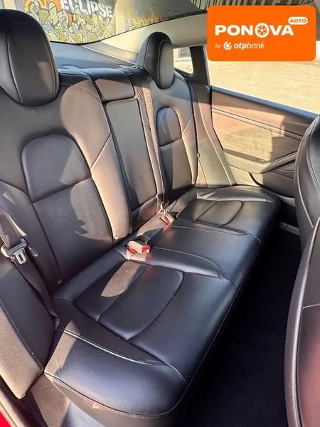 Tesla Model 3, 2022 г., Електро, 131 тыс. км, Седан, Красный, Киев AT-10404802 фото