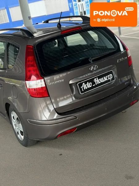 Hyundai i30, 2011 р., Дизель, 223 тис. км, Універсал, Сірий, Запоріжжя AT-10414803 фото