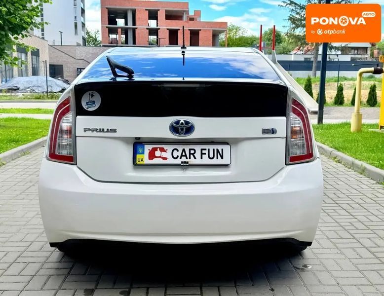 Toyota Prius, 2015 р., Гібрид (HEV), 250 тис. км, Ліфтбек, Білий, Львів AT-10425580 фото