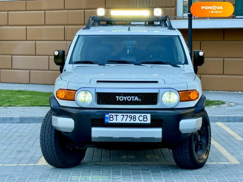 Toyota FJ Cruiser, 2009, Газ пропан-бутан / Бензин, 3.96 л., 180 тис. км, Позашляховик / Кросовер, Білий, Одеса 48339 фото