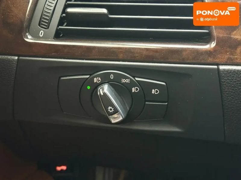 BMW 3 Series, 2011 г., Бензин, 215 тыс. км, Седан, Белый, Харьков AT-10404828 фото