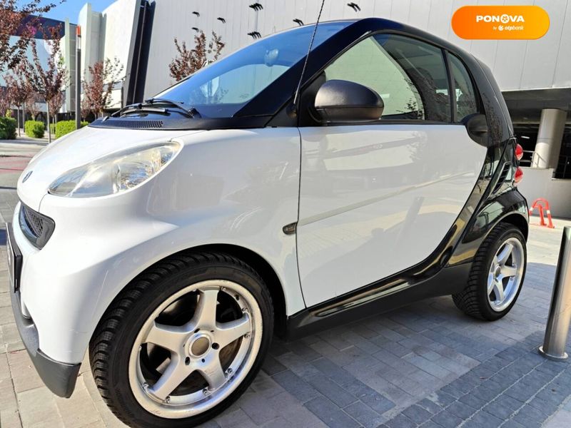 Smart Fortwo, 2010, Бензин, 1 л., 138 тис. км, Купе, Білий, Київ 44224 фото