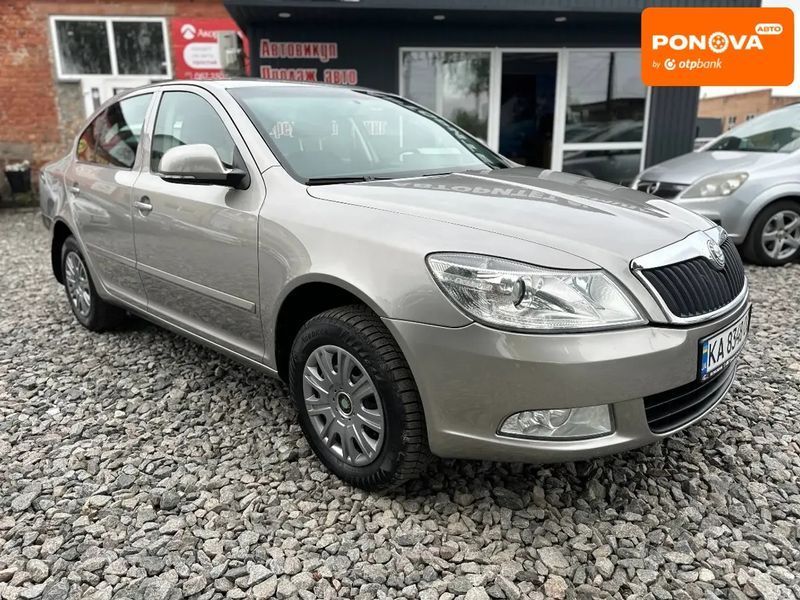 Skoda Octavia, 2010 р., Бензин, 170 тис. км, Седан, Бежевий, Сміла AT-10417469 фото