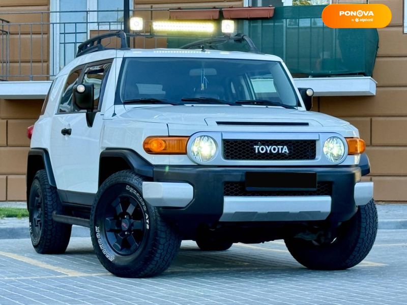 Toyota FJ Cruiser, 2009, Газ пропан-бутан / Бензин, 3.96 л., 180 тис. км, Позашляховик / Кросовер, Білий, Одеса 48339 фото