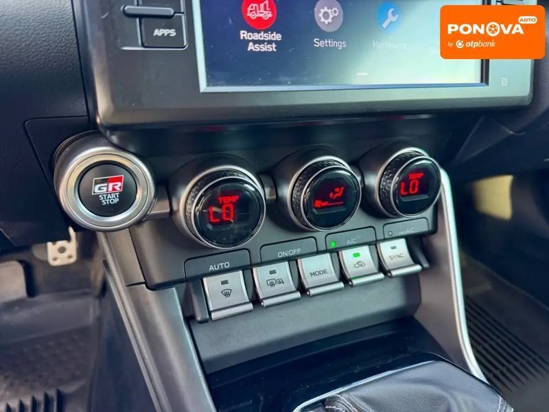 Toyota GR86, 2021 р., Бензин, 25 тис. км, Седан, Сірий, Київ AT-10427042 фото