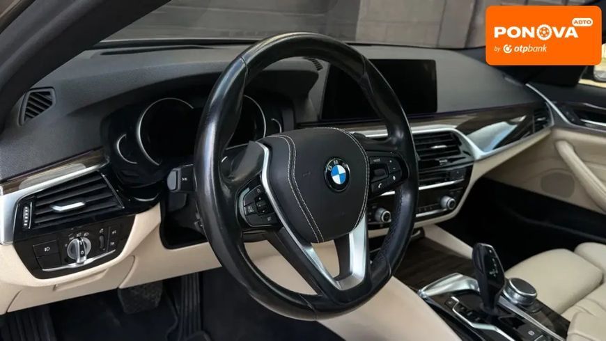 BMW 5 Series, 2017 г., Бензин, 136 тыс. км, Седан, Бежевый, Николаев AT-10412116 фото