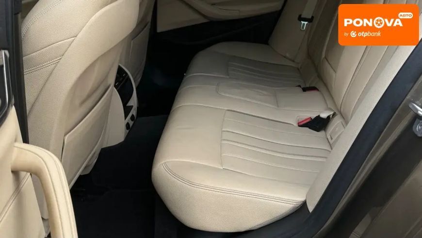 BMW 5 Series, 2017 г., Бензин, 136 тыс. км, Седан, Бежевый, Николаев AT-10412116 фото