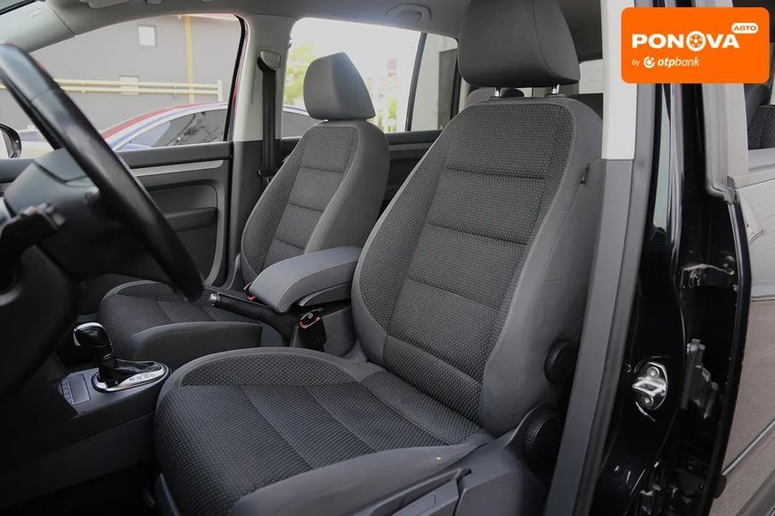 Volkswagen Touran, 2010 р., Бензин, 224 тис. км, Хетчбек, Чорний, Київ AT-10417569 фото