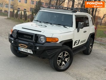 Toyota FJ Cruiser, 2014, Газ пропан-бутан / Бензин, 3.96 л., 250 тис. км, Позашляховик / Кросовер, Білий, Івано-Франківськ Cars-Pr-265792 фото