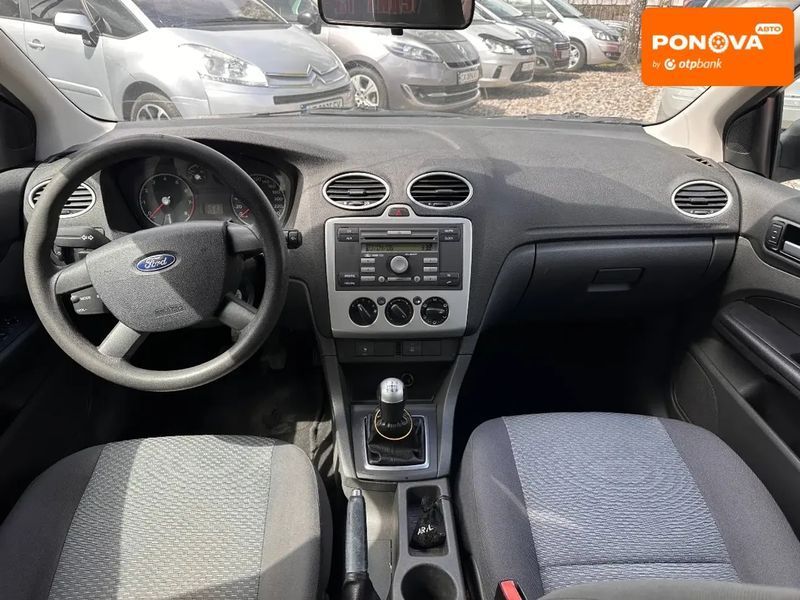 Ford Focus, 2006 р., Газ пропан-бутан / Бензин, 256 тис. км, Універсал, Сірий, Сміла AT-10416112 фото