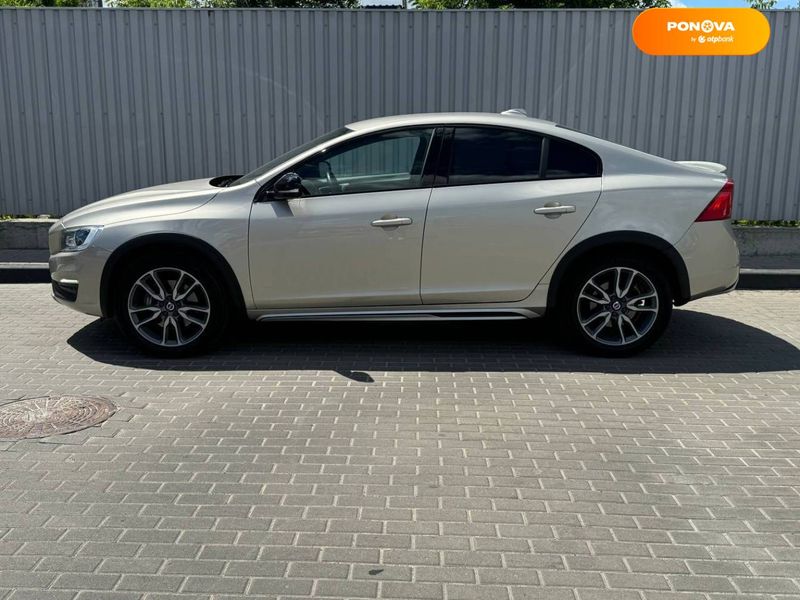 Volvo S60 Cross Country, 2017, Бензин, 51 тис. км, Седан, Сірий, Київ 109227 фото