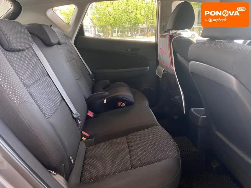 Hyundai i30, 2011 р., Бензин, 136 тис. км, Хетчбек, Сірий, Миколаїв AT-10403544 фото