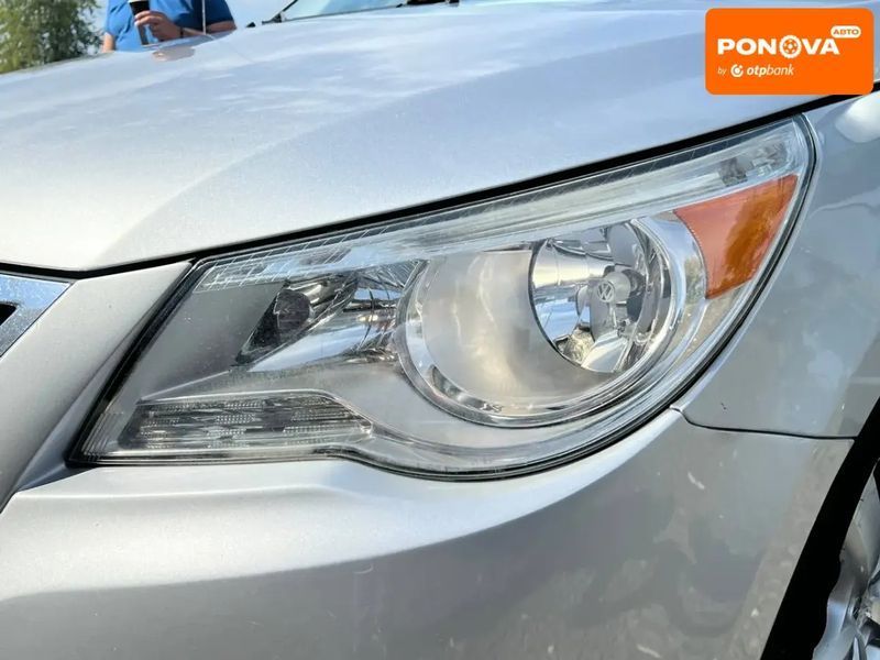 Volkswagen Routan, 2010 р., Бензин, 250 тис. км, Мінівен, Сірий, Львів AT-10427011 фото
