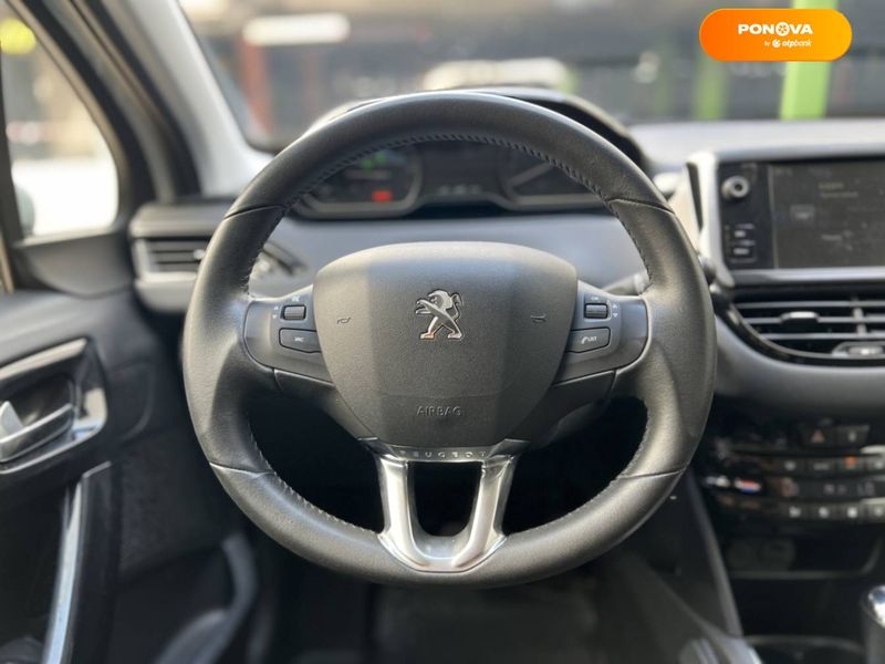 Peugeot 208, 2015, Бензин, 1.6 л., 63 тис. км, Хетчбек, Білий, Київ 110460 фото