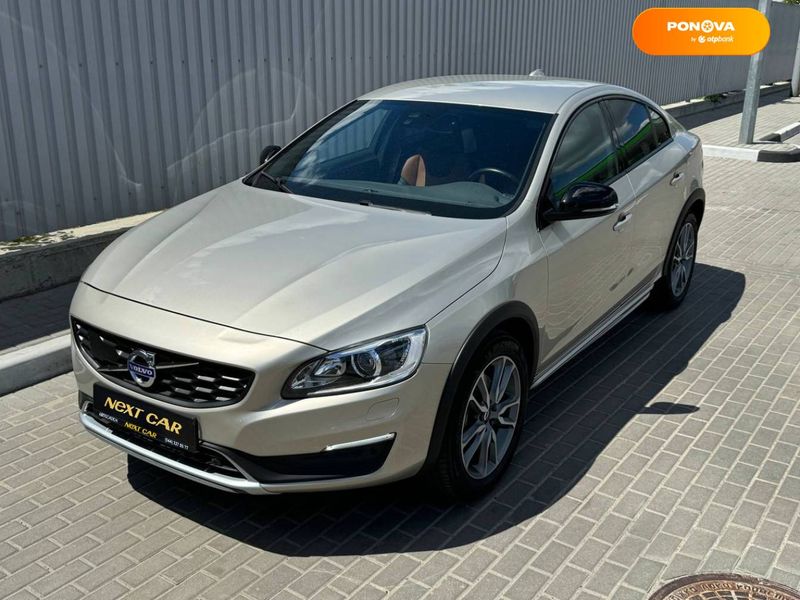 Volvo S60 Cross Country, 2017, Бензин, 51 тис. км, Седан, Сірий, Київ 109227 фото