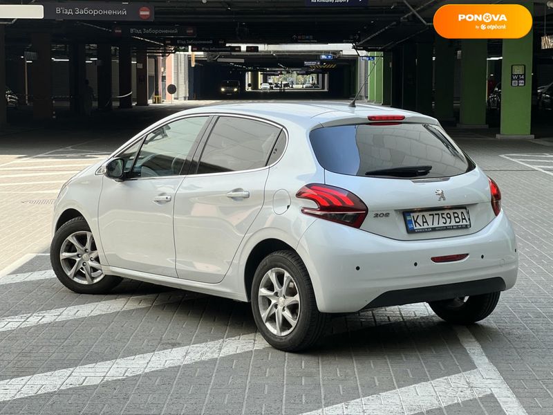 Peugeot 208, 2015, Бензин, 1.6 л., 63 тис. км, Хетчбек, Білий, Київ 110460 фото