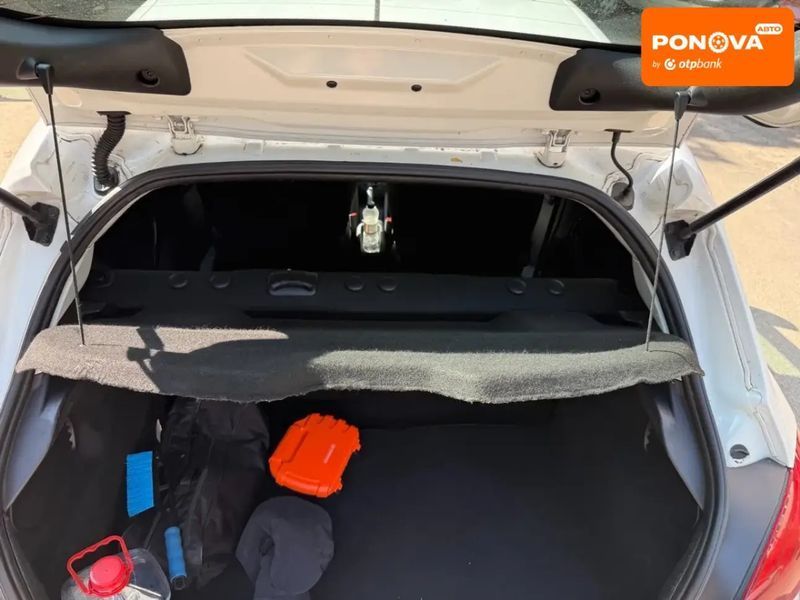 Peugeot 208, 2016 г., Бензин, 180 тыс. км, Хетчбек, Белый, Киев AT-10405744 фото