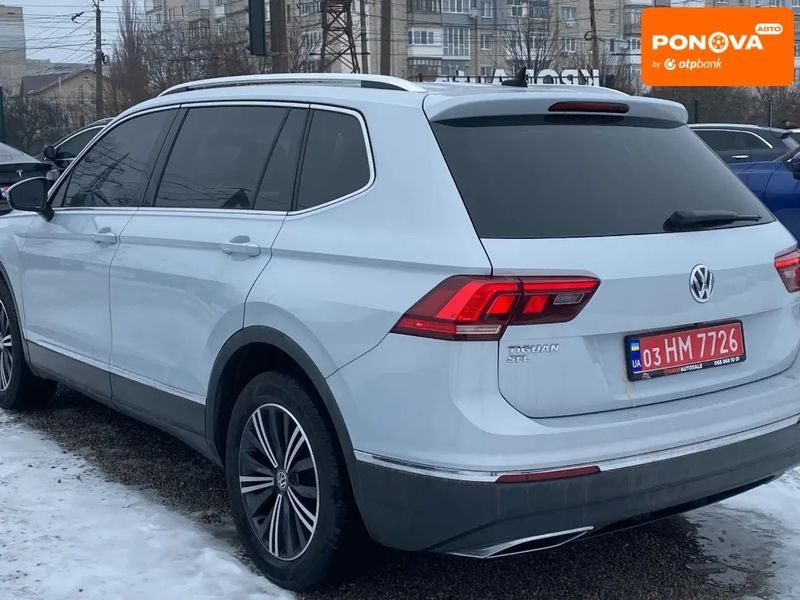 Volkswagen Tiguan, 2017 р., Бензин, 120 тис. км, Позашляховик / Кросовер, Сірий, Кропивницький (Кіровоград) AT-10410010 фото