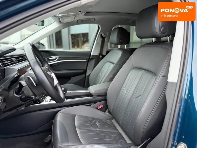 Audi e-tron, 2021 г., Електро, 67 тыс. км, Внедорожник / Кроссовер, Синий, Городок AT-10408716 фото