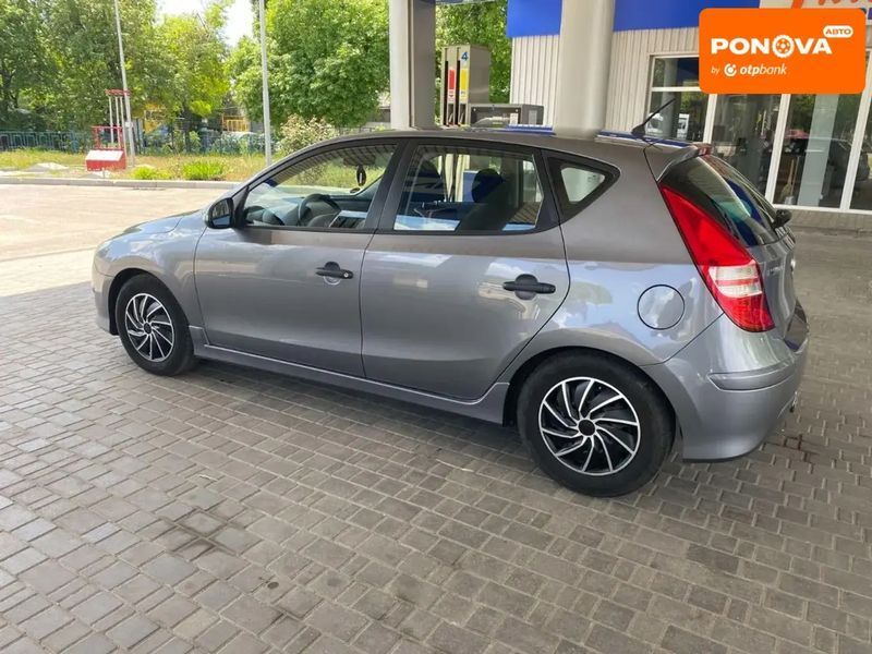 Hyundai i30, 2011 р., Бензин, 136 тис. км, Хетчбек, Сірий, Миколаїв AT-10403544 фото