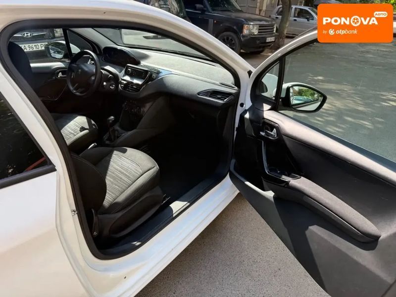 Peugeot 208, 2016 г., Бензин, 180 тыс. км, Хетчбек, Белый, Киев AT-10405744 фото