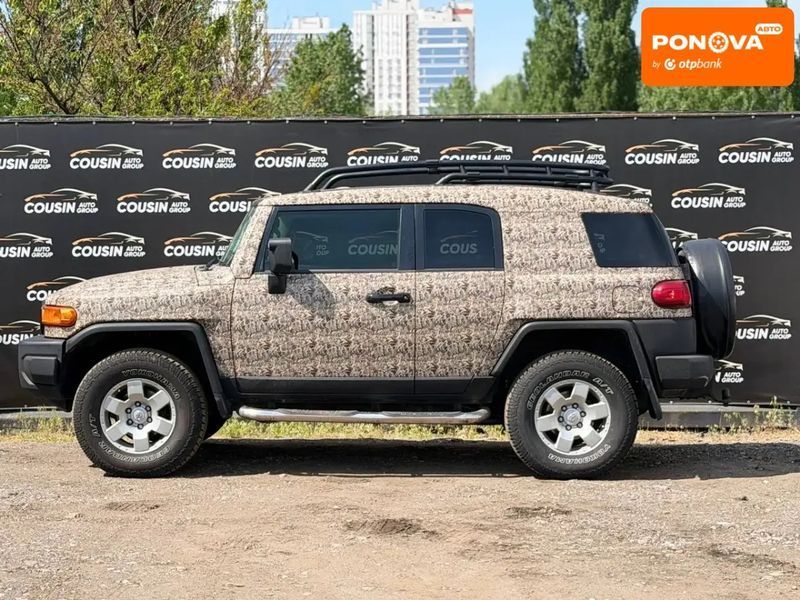 Toyota FJ Cruiser, 2008 р., Газ метан / Бензин, 83 тис. км, Позашляховик / Кросовер, Бежевий, Київ AT-10417876 фото