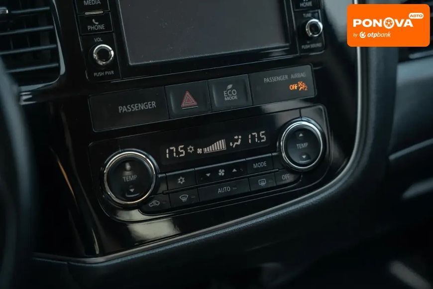 Mitsubishi Outlander, 2016 г., Бензин, 199 тыс. км, Внедорожник / Кроссовер, Чорный, Черновцы AT-10401507 фото