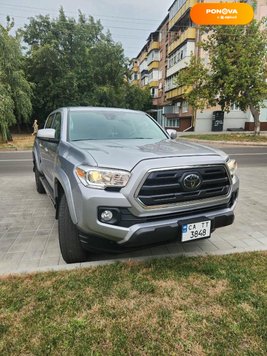 Toyota Tacoma, 2018, Бензин, 33 тис. км, Пікап, Сірий, Черкаси Cars-Pr-191300 фото