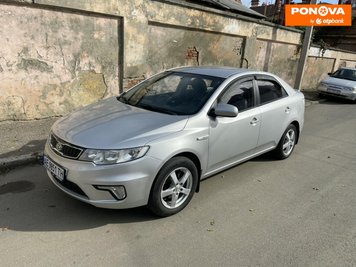 Kia Forte, 2010, Гібрид (HEV), 1.6 л., 184 тис. км, Седан, Сірий, Чернівці Cars-Pr-269968 фото