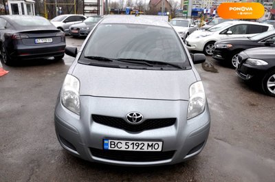 Toyota Yaris, 2010, Бензин, 1 л., 214 тис. км, Хетчбек, Сірий, Львів 28155 фото