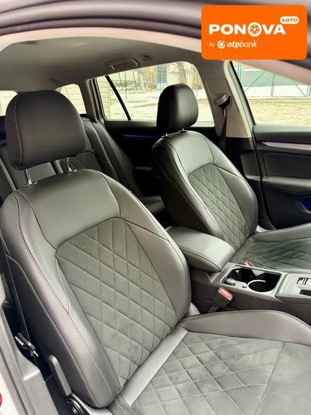Volkswagen Golf, 2021 р., Дизель, 176 тис. км, Універсал, Сірий, Київ AT-10409394 фото