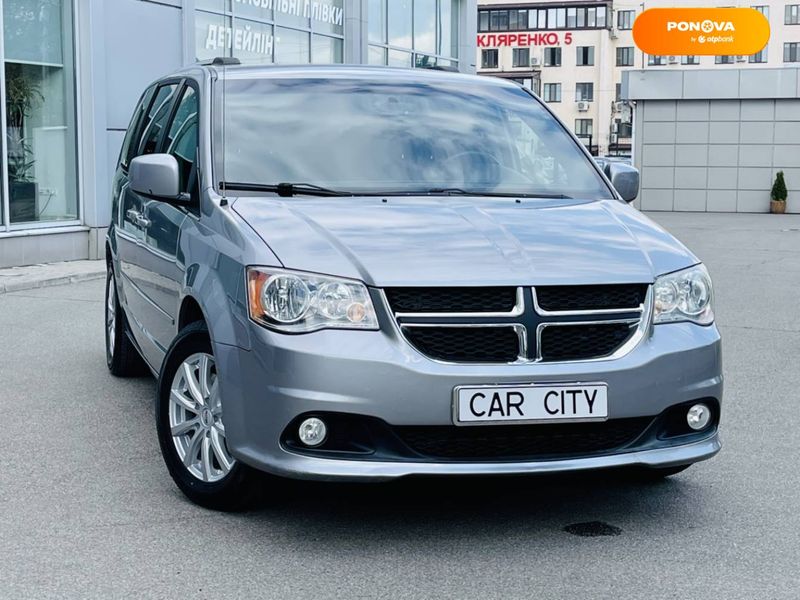 Dodge Grand Caravan, 2017, Бензин, 3.6 л., 169 тис. км, Мінівен, Сірий, Київ 50590 фото