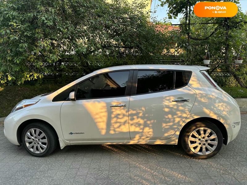 Nissan Leaf, 2015, Електро, 137 тыс. км, Хетчбек, Белый, Львов Cars-Pr-141701 фото