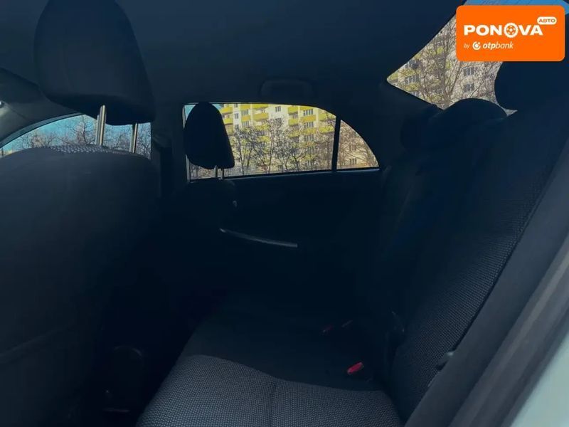 Toyota Corolla, 2013 г., Бензин, 193 тыс. км, Седан, Белый, Николаев AT-10412118 фото