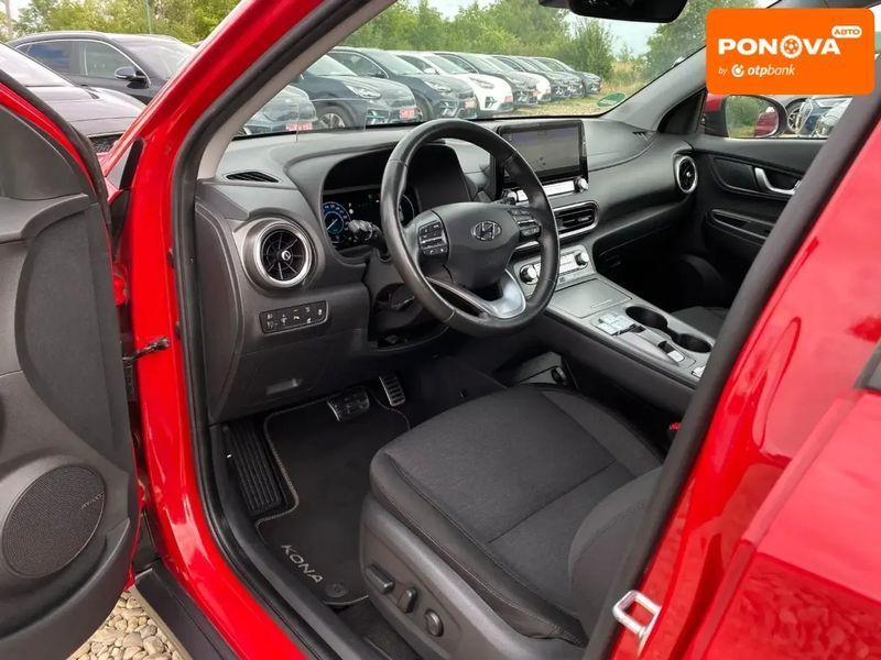 Hyundai Kona, 2022 р., Електро, 117 тис. км, Позашляховик / Кросовер, Червоний, Сопошин AT-10400025 фото