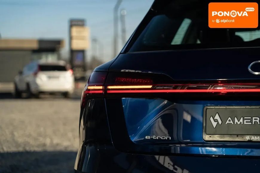 Audi e-tron, 2021 р., Електро, 85 тис. км, Позашляховик / Кросовер, Синій, Чернівці AT-10406679 фото