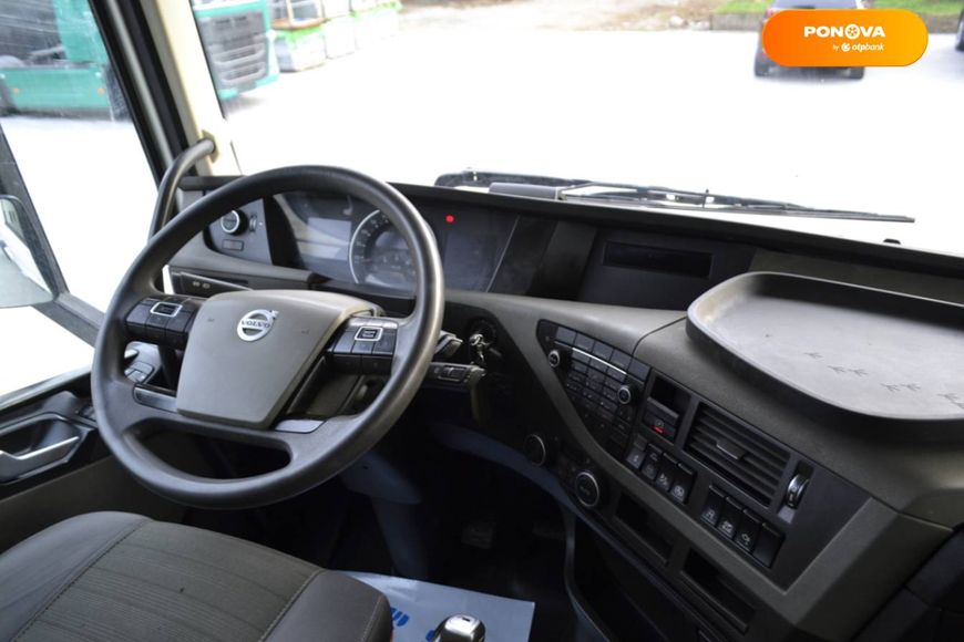 Volvo FH 13, 2016, Дизель, 12.8 л., 794 тис. км, Тягач, Білий, Хуст 45245 фото